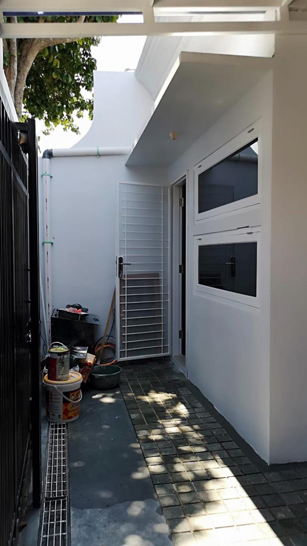 RUMAH CANTIK SIAP HUNI DI CINERE