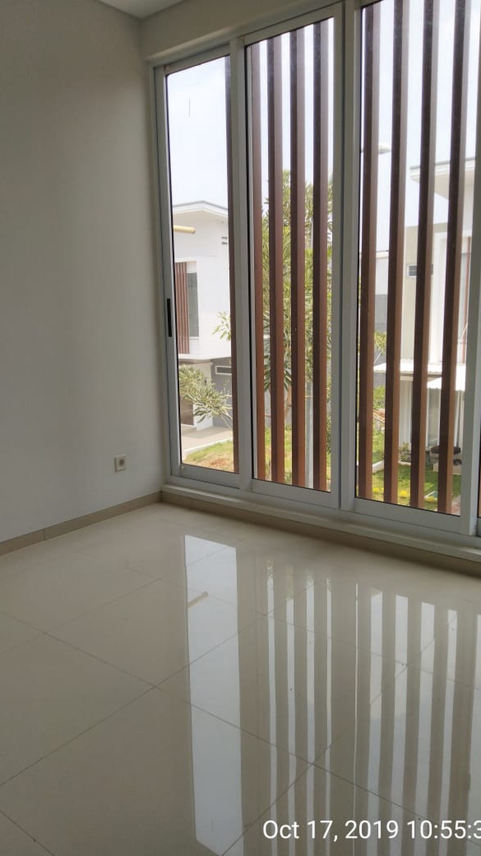 Rumah Cantik, Hunian Nyaman dan Asri @Bintaro