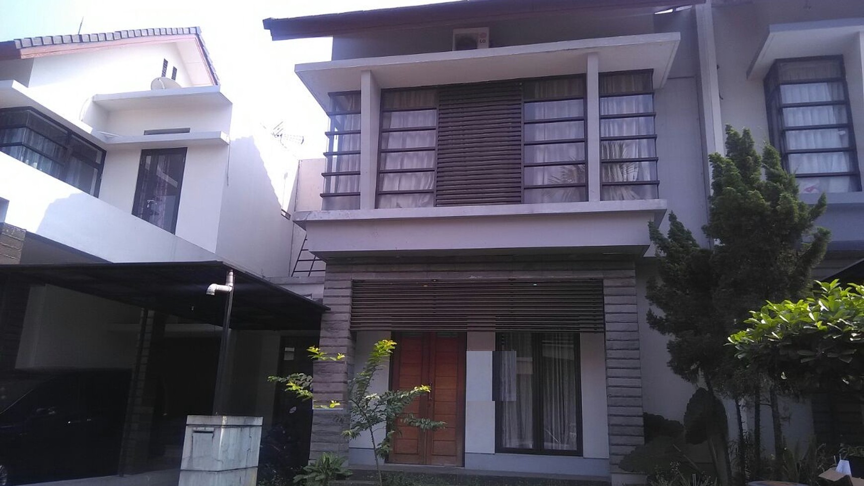 Rumah dlm cluster Emerald di Bintaro Jaya sektor 9