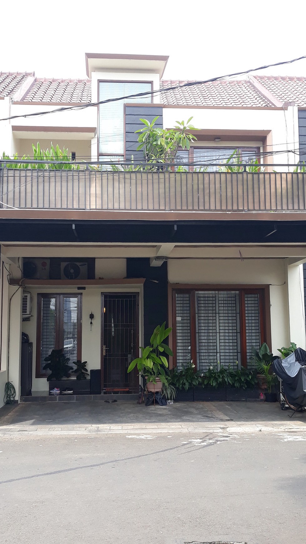 Rumah dekat sektor 7 Bintaro Jaya