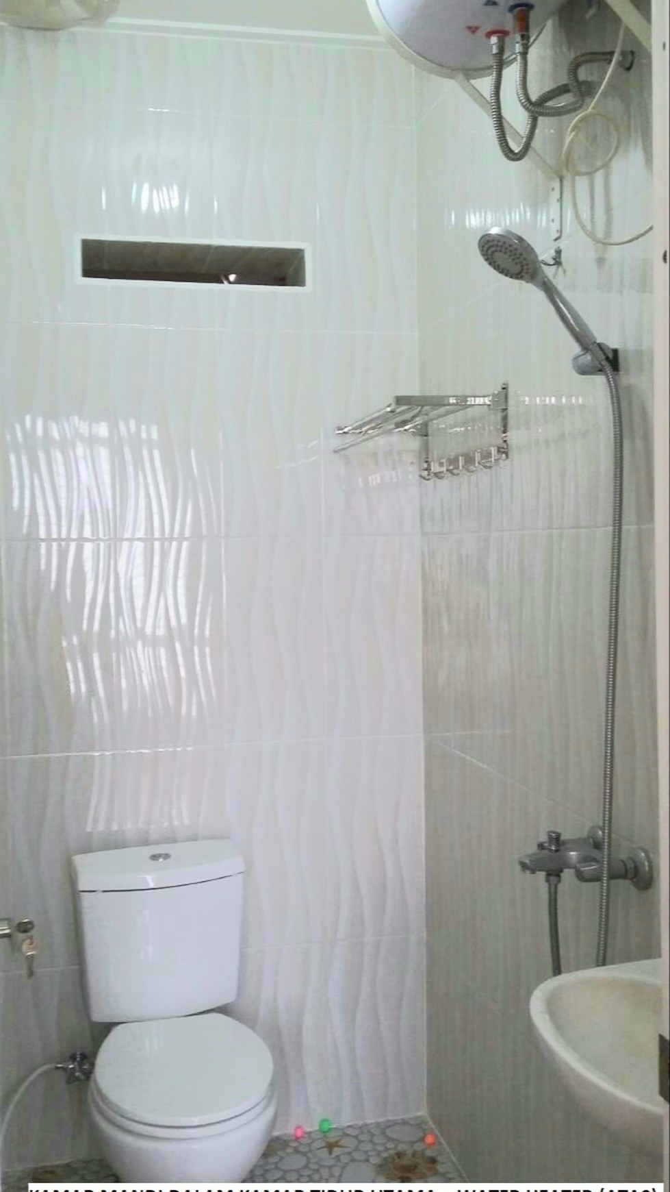 Rumah Cantiq Minimalis Bintaro luas 98 m harga 1,65M nego sampai DEAL