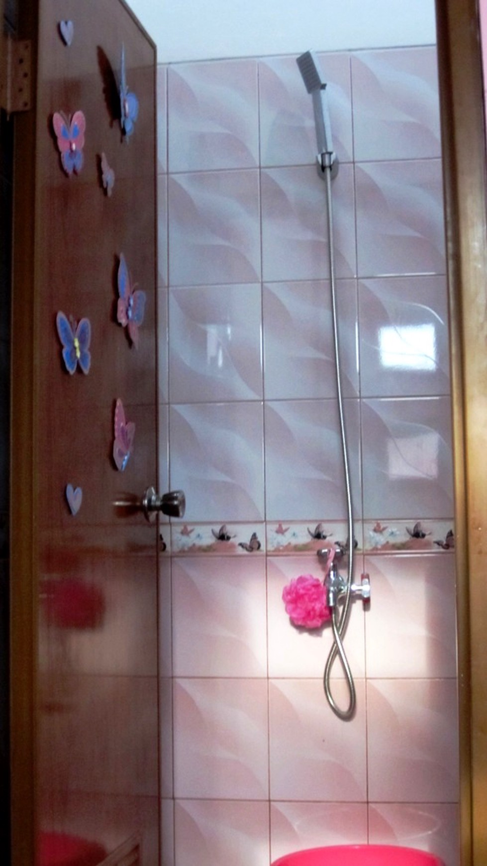 Rumah Kos kosan menguntungkan di pinggir jalan daerah Lebak Bulus