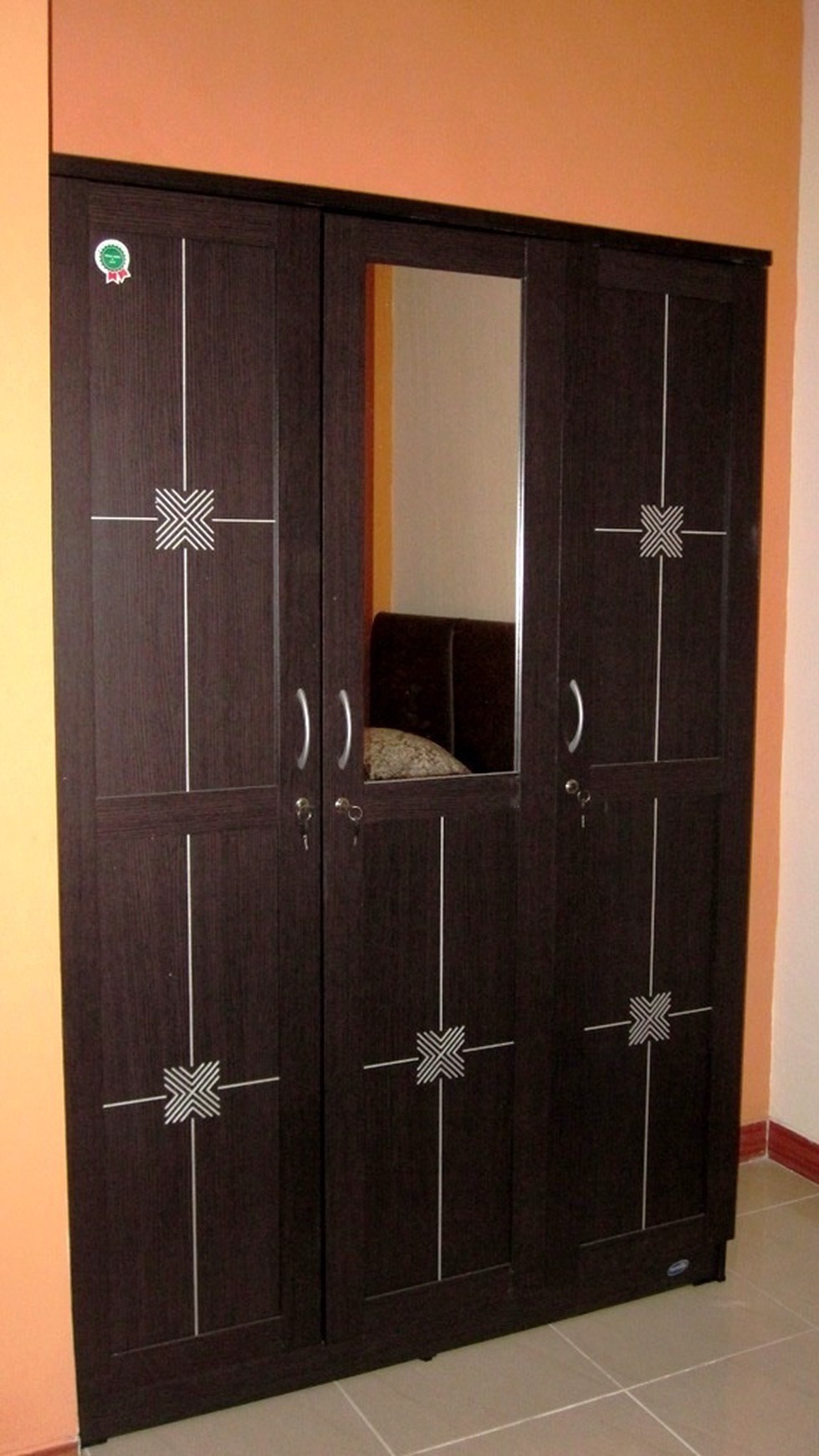 Rumah Kos kosan menguntungkan di pinggir jalan daerah Lebak Bulus