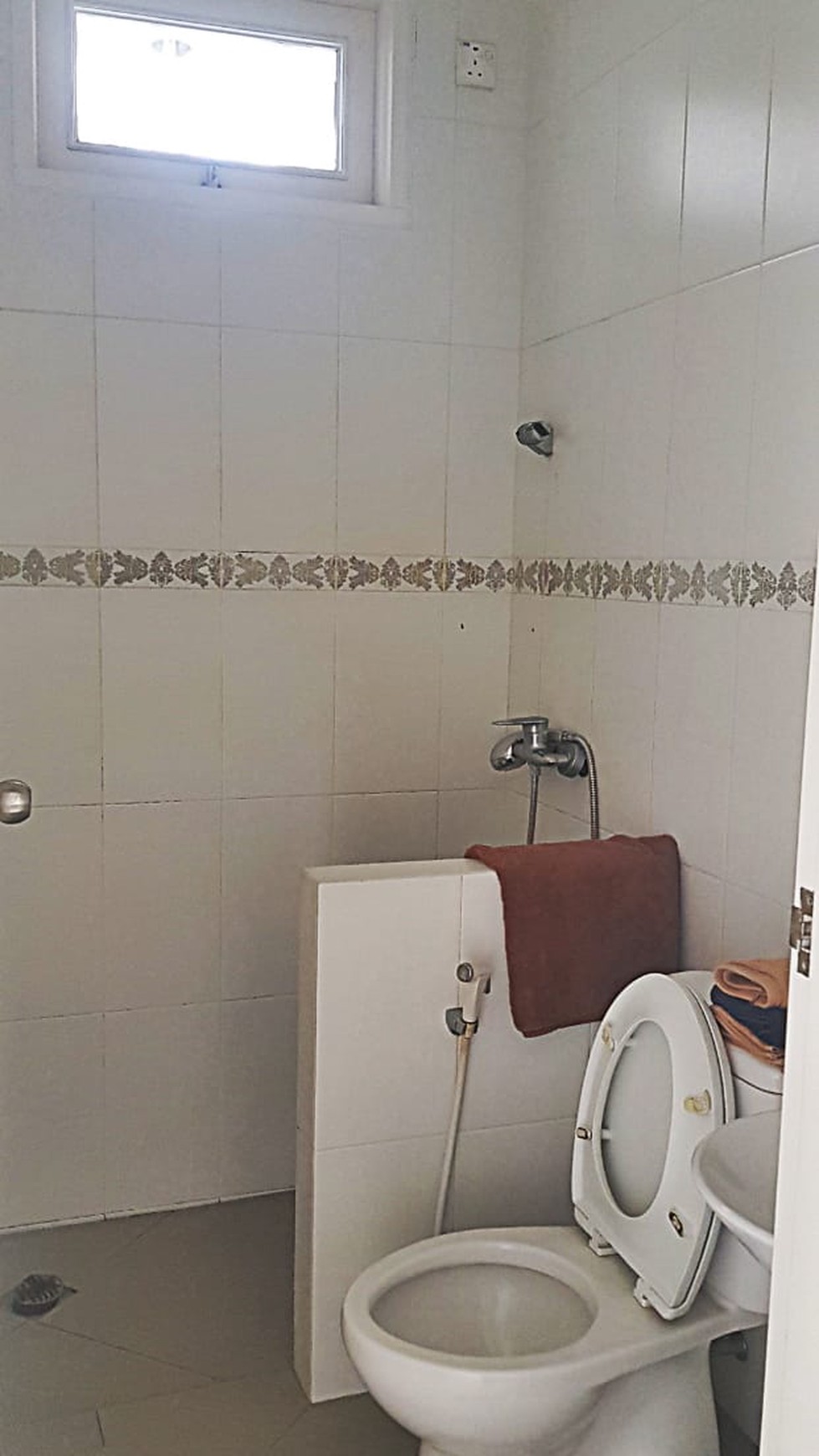 Rumah Murah Cantik, Minimalis dan Siap Huni di Kawasan Premium Senayan, Bintaro