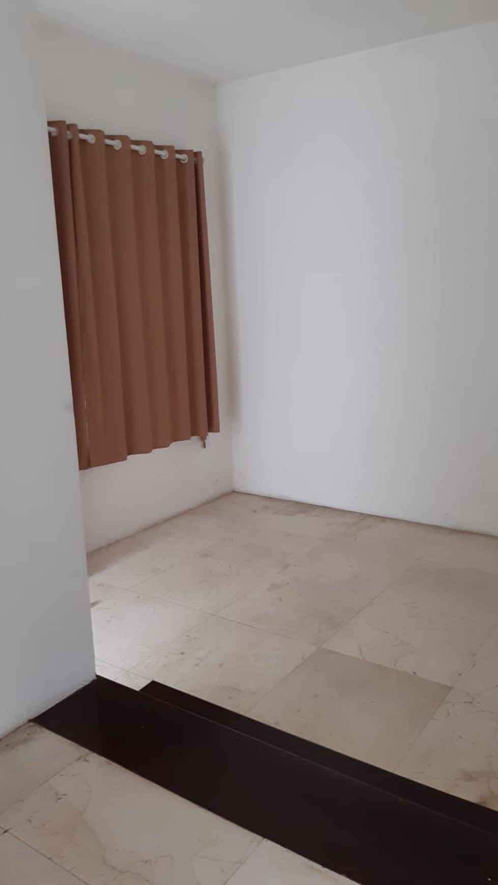 Rumah Murah Cantik, Minimalis dan Siap Huni di Kawasan Premium Senayan, Bintaro