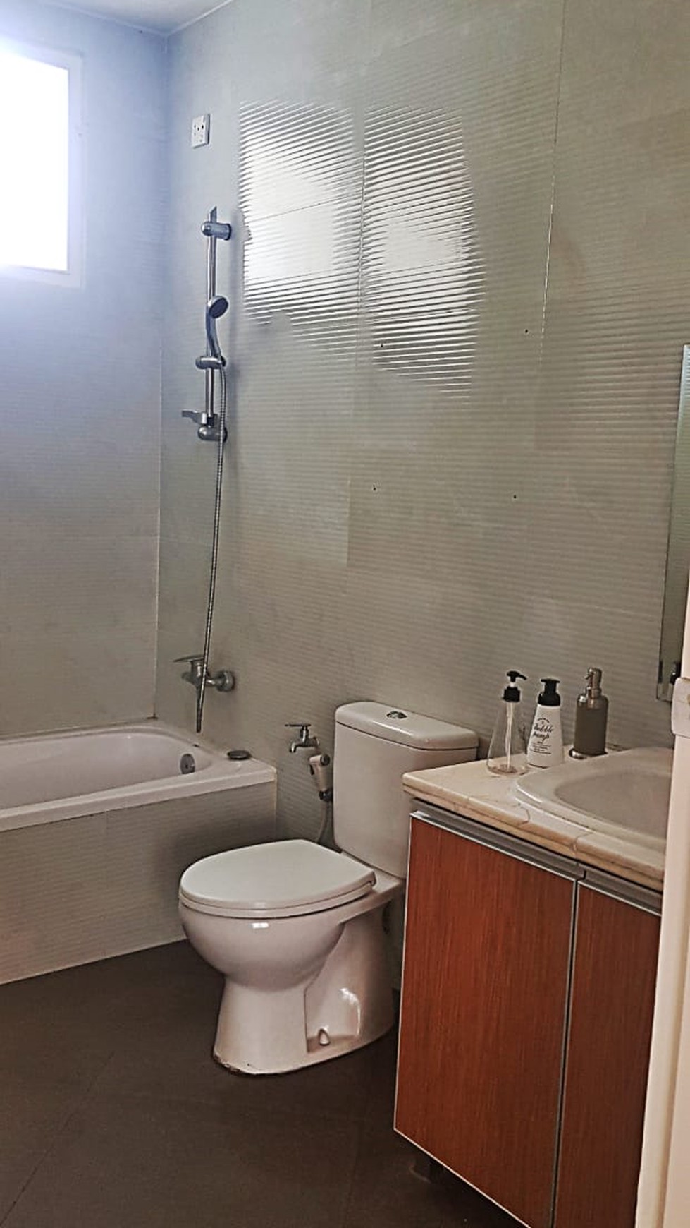 Rumah Murah Cantik, Minimalis dan Siap Huni di Kawasan Premium Senayan, Bintaro