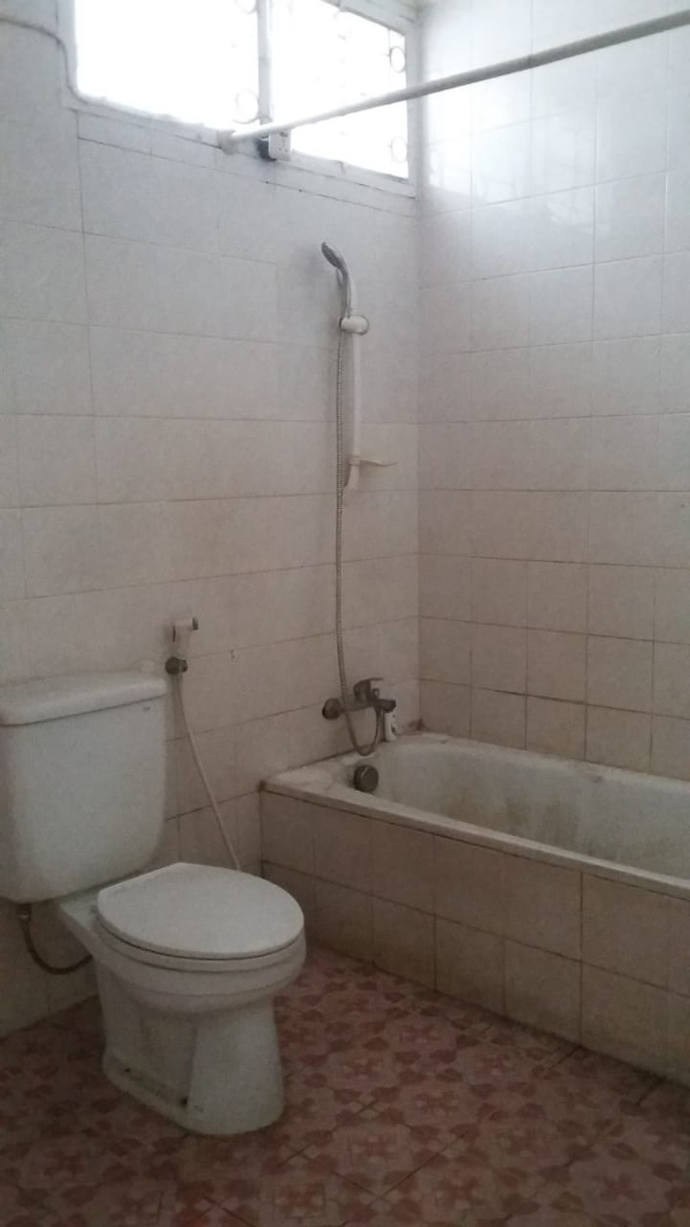Rumah Siap Huni, Hunian Nyaman dan Asri @Bintaro