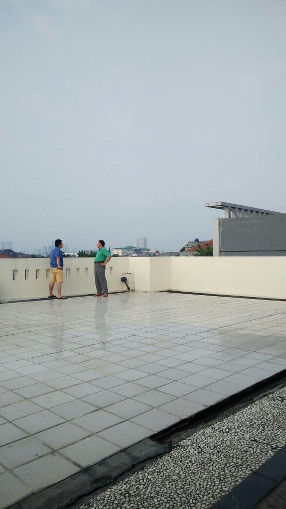 Ruko/Gedung Serbaguna di Pinggir Jalan Kesehatan Jaksel