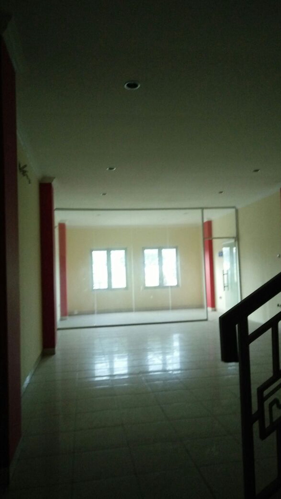 Ruko/Gedung Serbaguna di Pinggir Jalan Kesehatan Jaksel