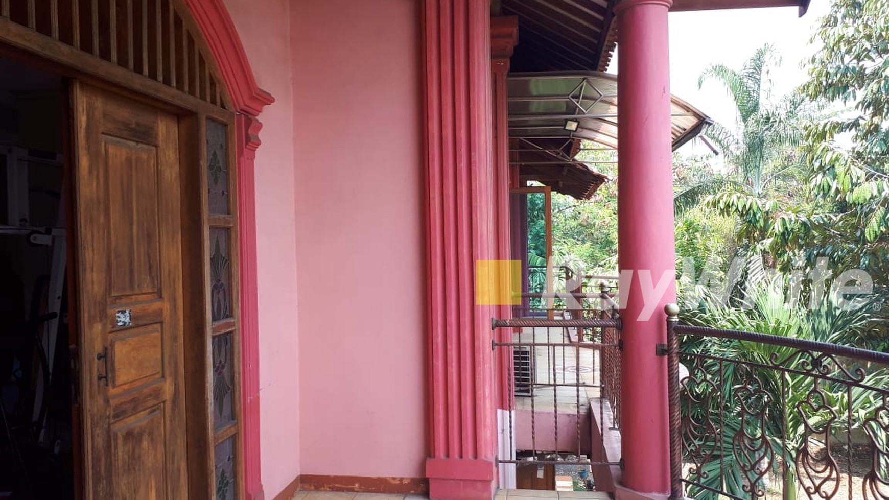 Rumah Luas di Margonda Cocok Untuk Usaha atau Kantor