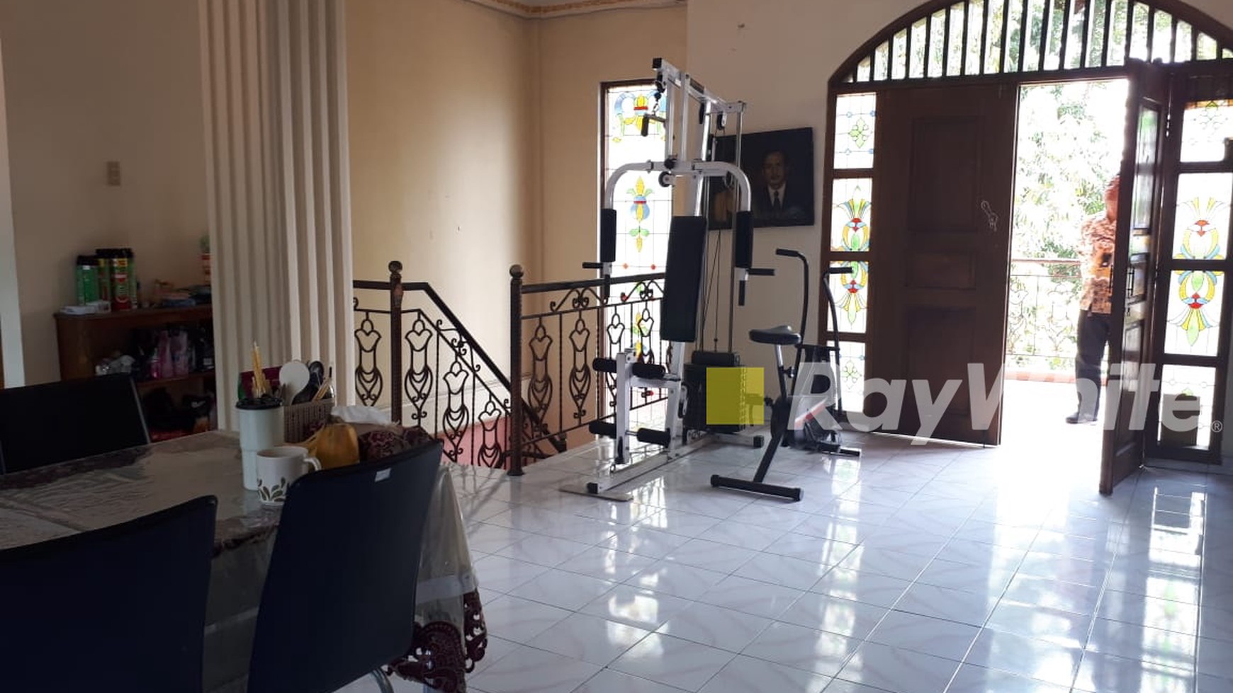 Rumah Luas di Margonda Cocok Untuk Usaha atau Kantor