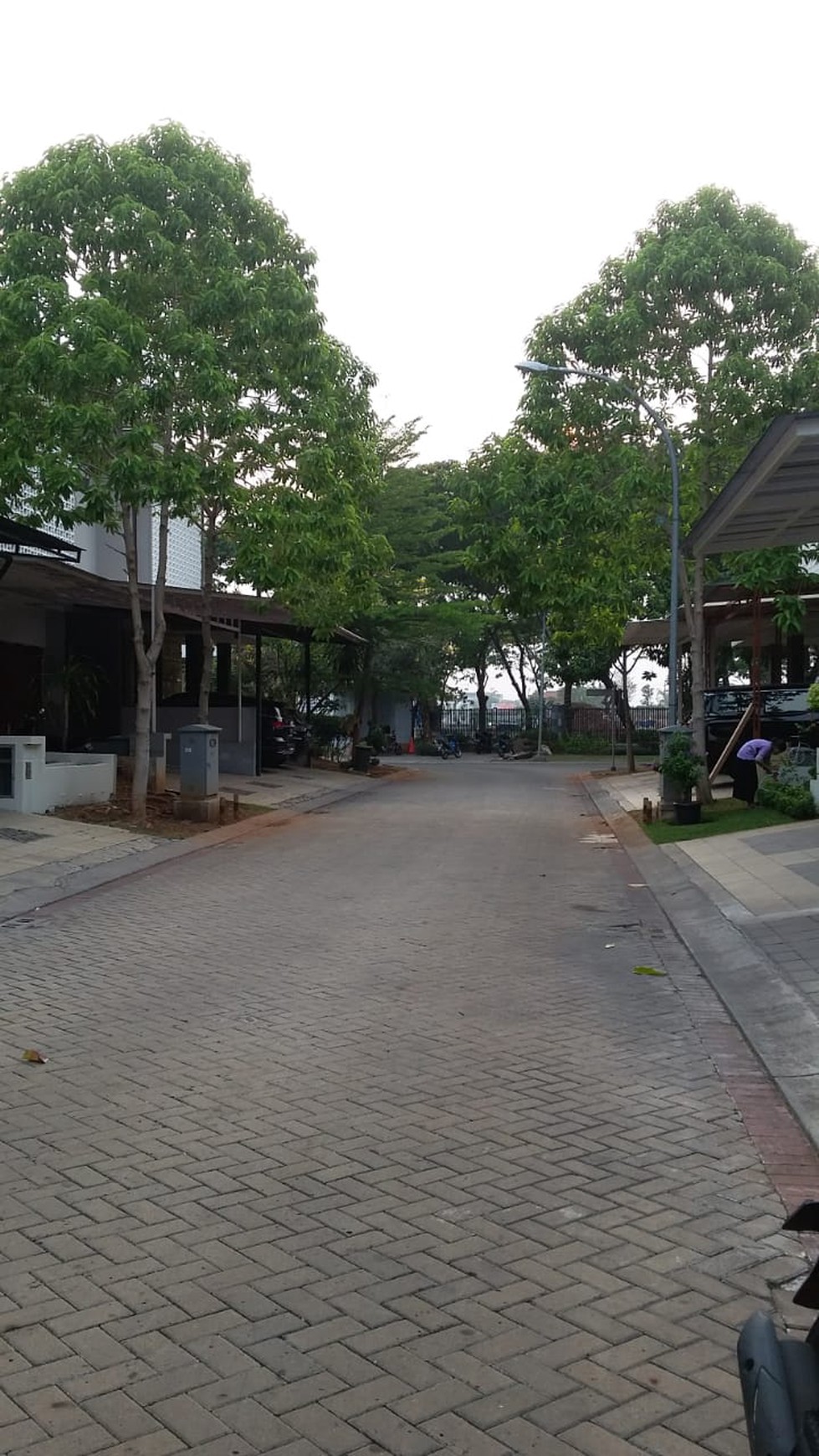 Rumah Siap Huni, Dalam Cluster, Hunian Nyaman @Bintaro
