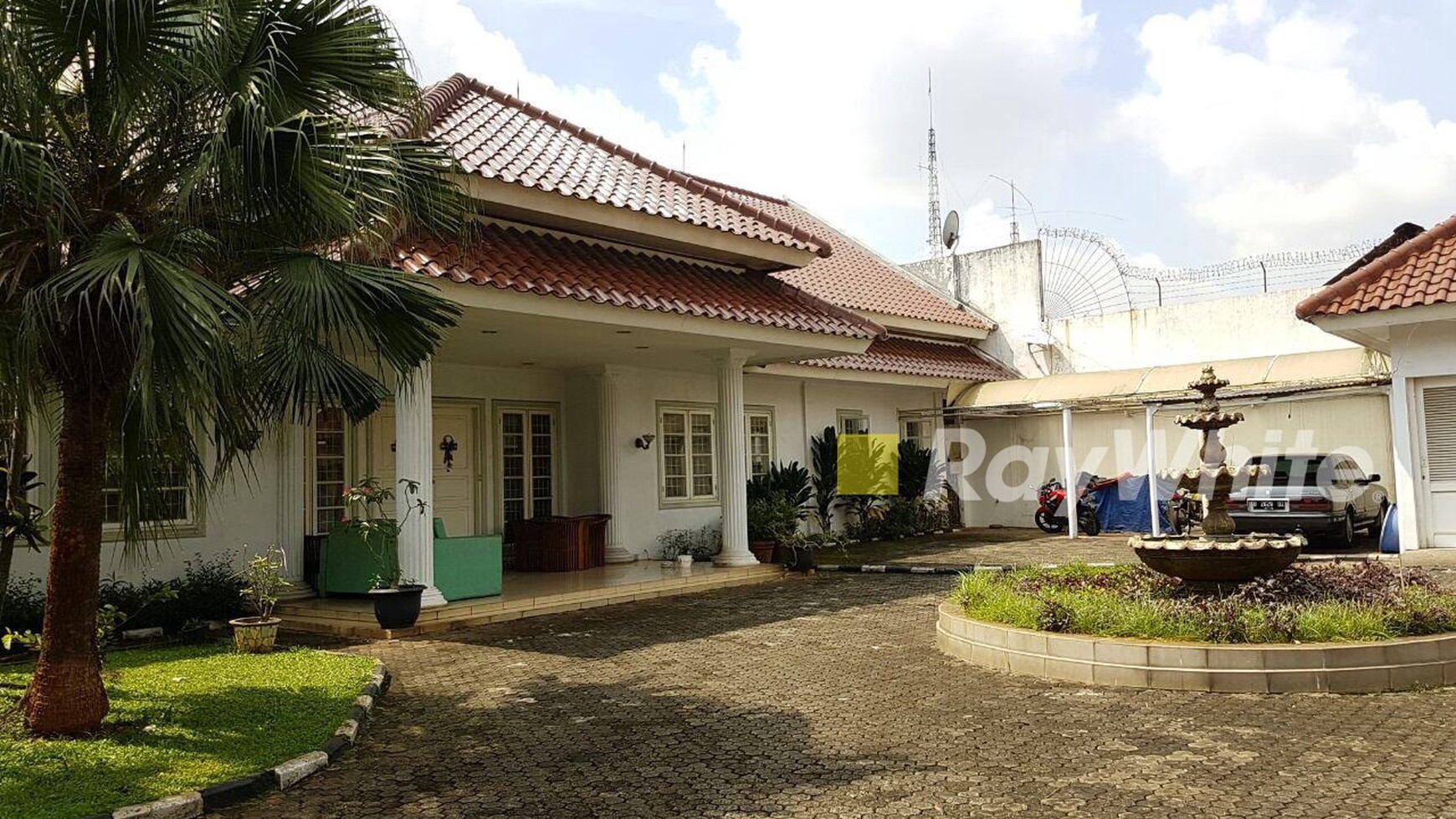 Rumah Luas Murah Komplek Setneg Cidodol Raya