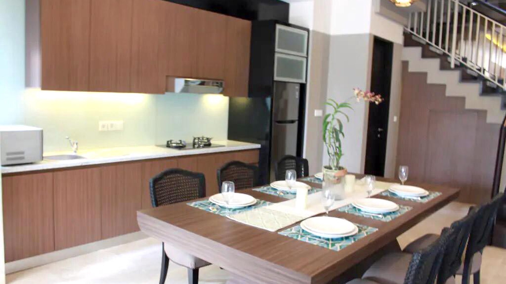 Jual Villa Mewah, Lokasi Nyaman, Design Interior Mewah seperti Hotel bintang 5