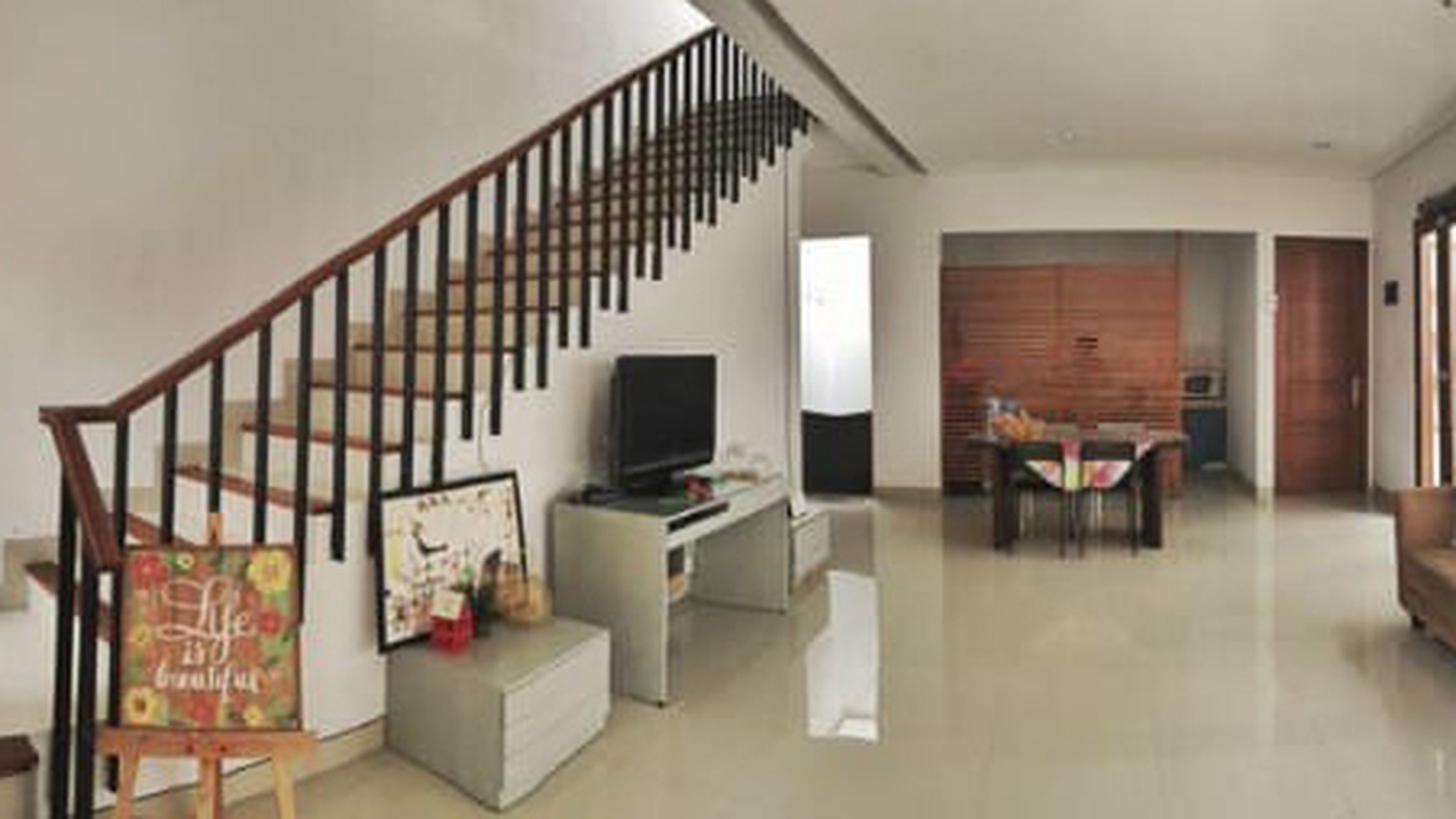 Rumah Lokasi Strategis 5 Menit ke Stasiun Fatmawati