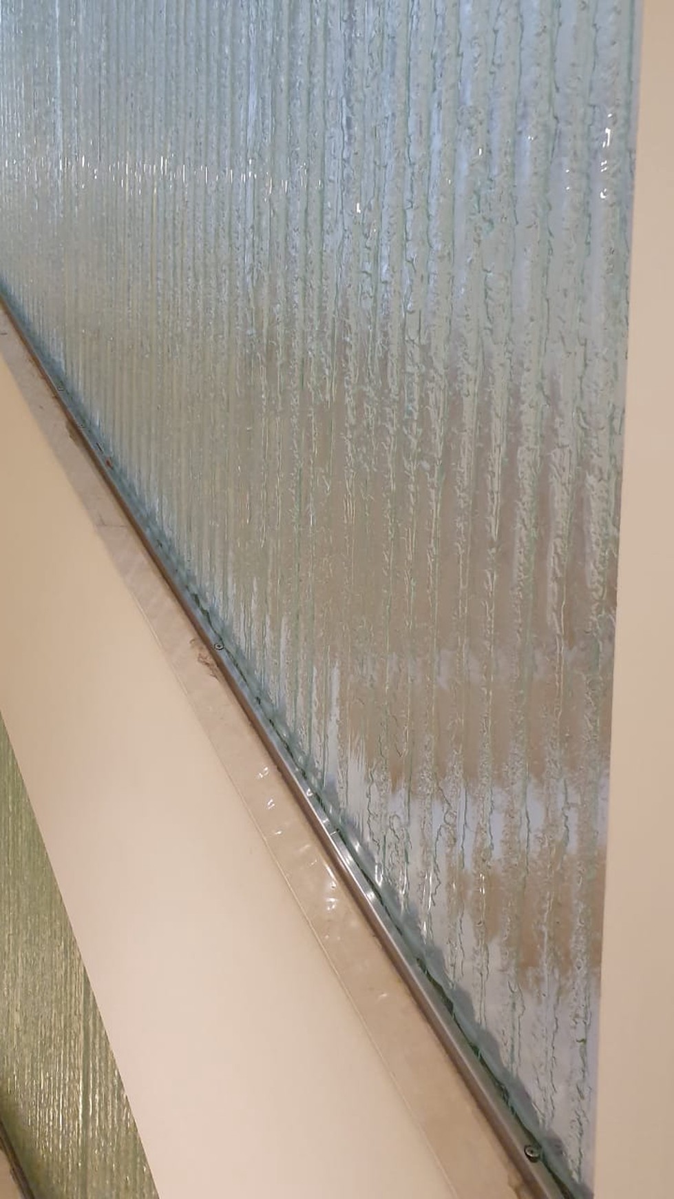 Sewa Rumah Metro Alam Pondok Indah ... Ada Lift.. Ada