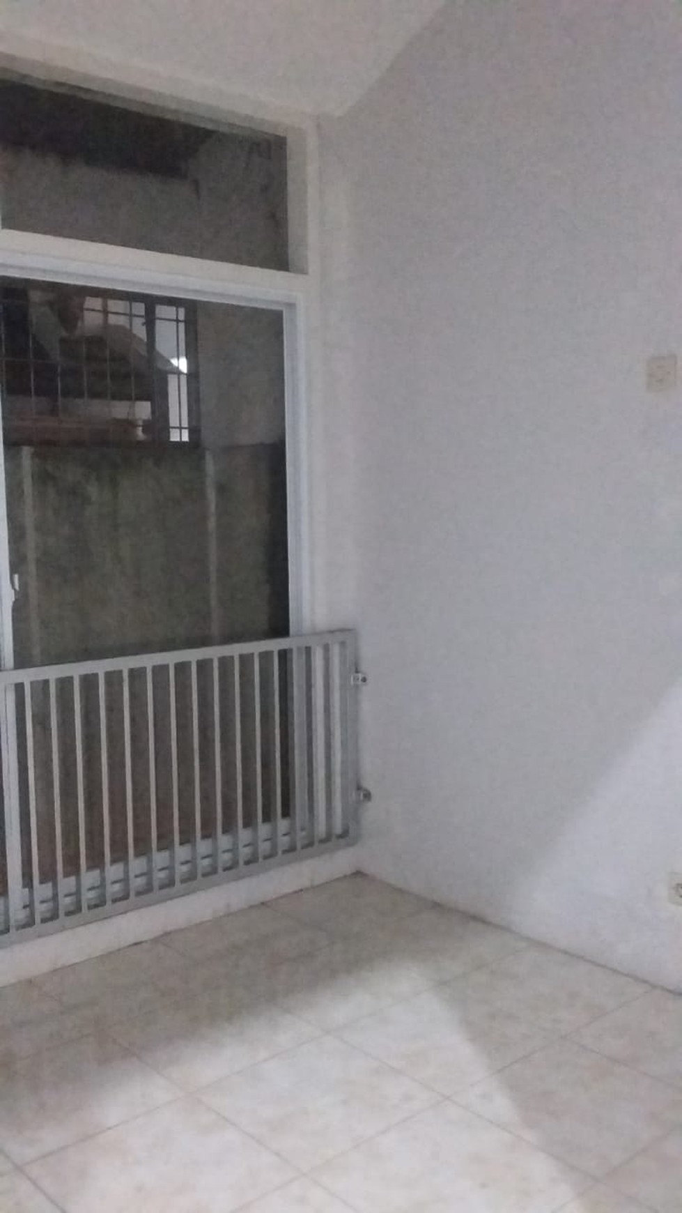 Rumah Siap Huni, Hunian Nyaman dan Asri @Bintaro