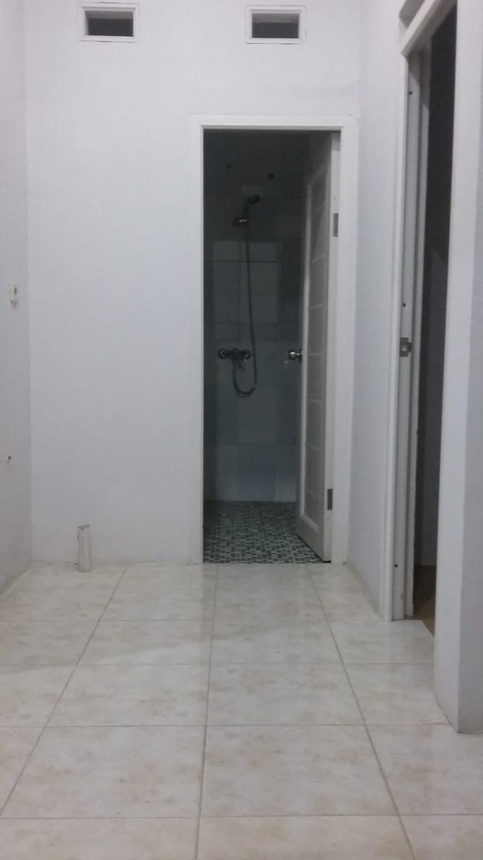 Rumah Siap Huni, Hunian Nyaman dan Asri @Bintaro