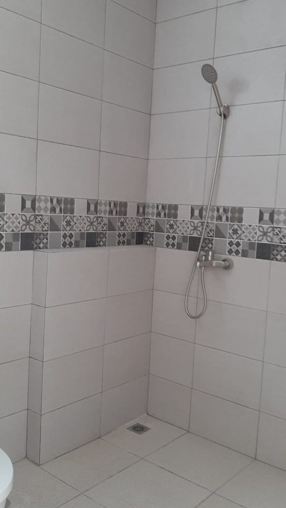 Rumah Baru,siap huni,lokasi oke di Bintaro Jaya 2