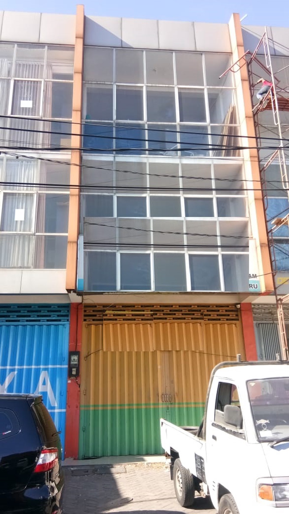 Ruko Brigjen Katamso Waru Surabaya