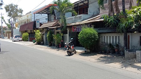 RUMAH LUAS DILOKASI STRATEGIS, DEKAT UGM, COCOK UNTUK KOST, DLL.