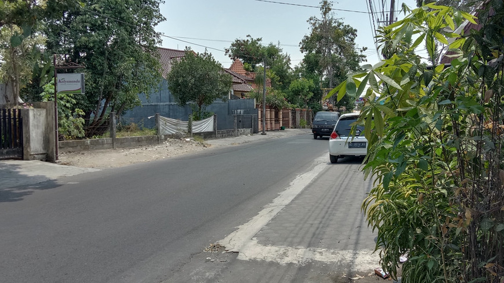 RUMAH LUAS DILOKASI STRATEGIS, DEKAT UGM, COCOK UNTUK KOST, DLL.
