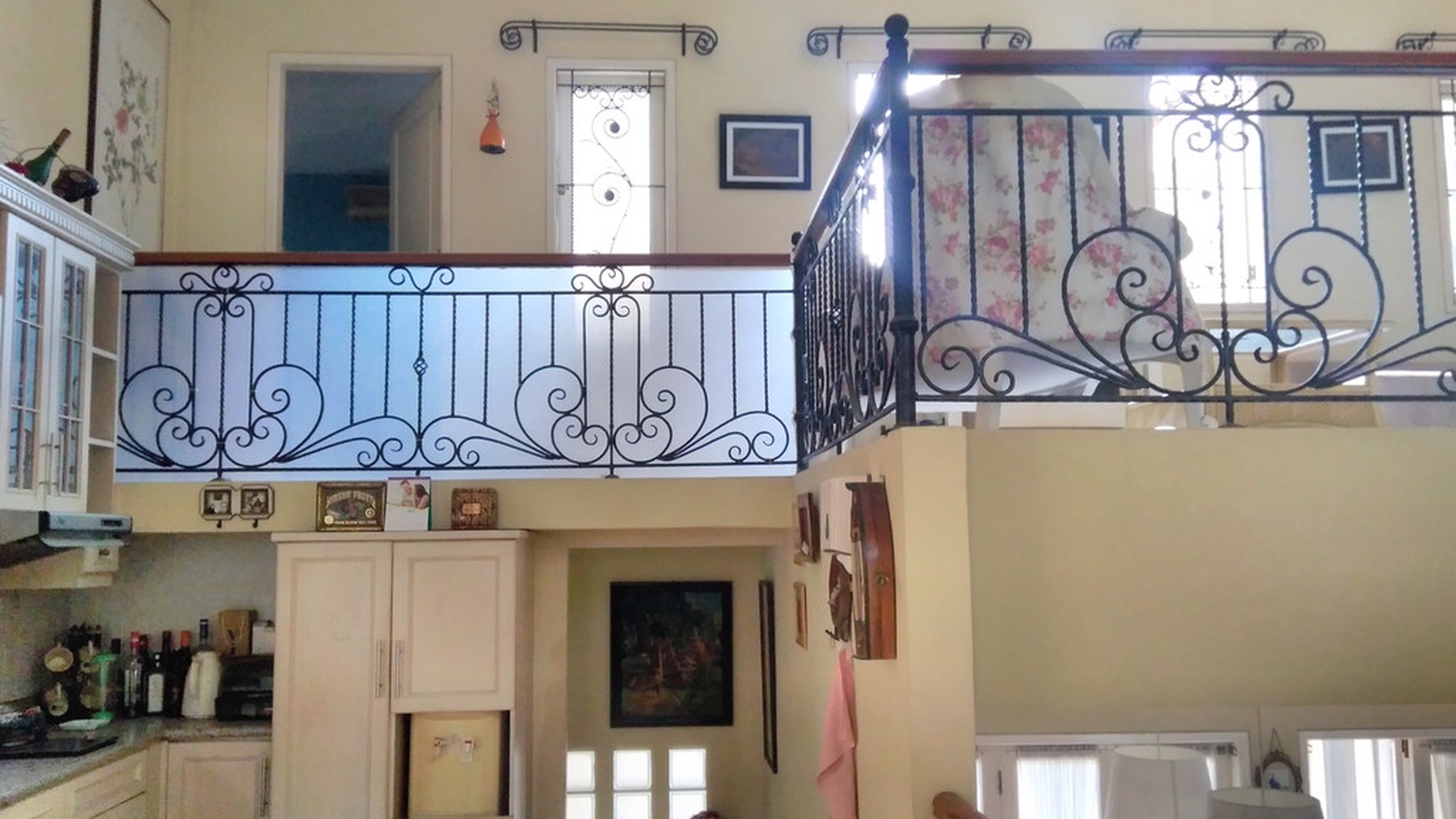 RUMAH 2 LANTAI + BASEMENT SEMI FURNISHED PERUMAHAN BUKIT MAS REMPOA VETERAN JAKARTA SELATAN