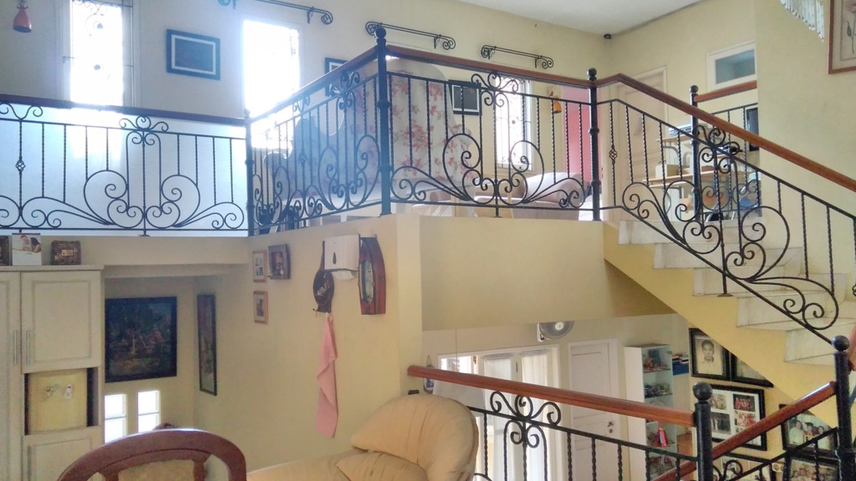RUMAH 2 LANTAI + BASEMENT SEMI FURNISHED PERUMAHAN BUKIT MAS REMPOA VETERAN JAKARTA SELATAN