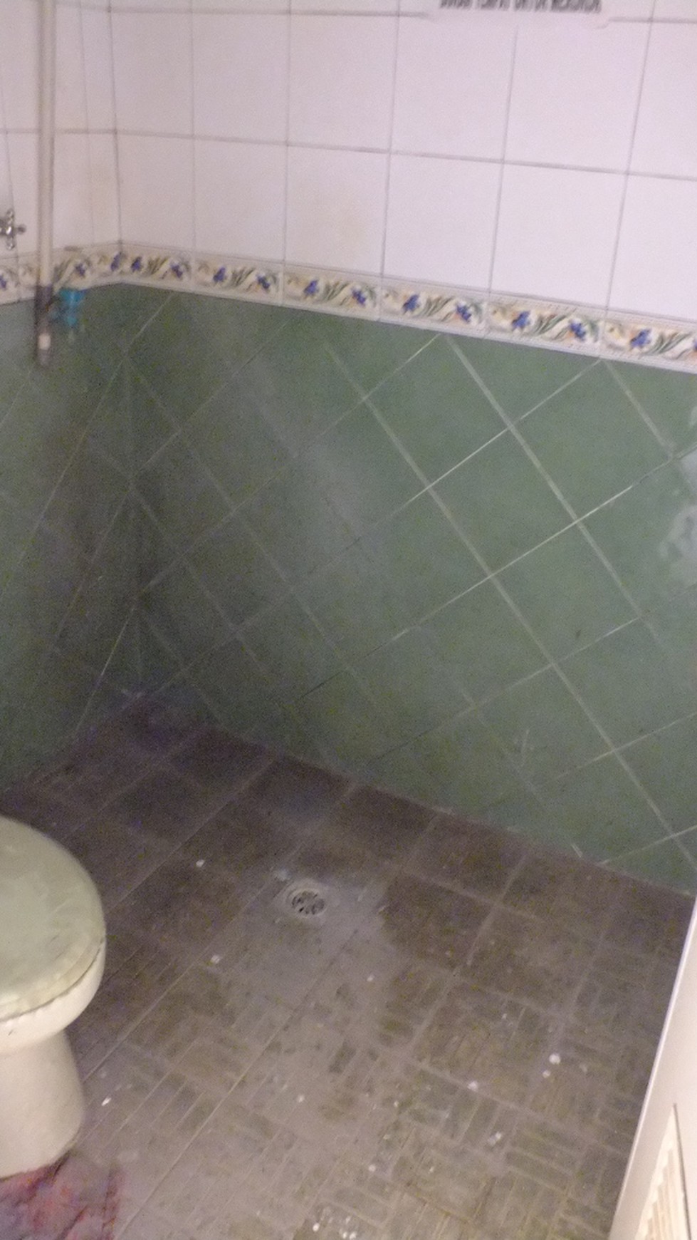 RUKO STRATEGIS DI AREA KOMERSIL PONDOK RANJI DEKAT STASIUN KA & AKSES TOLL