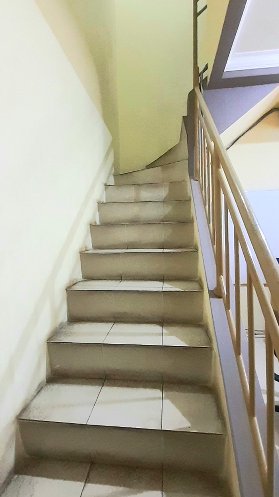 Ruko Victorian 2 Lt. Luas 32m harga 60 Jt/thn, Bintaro Sektor 3