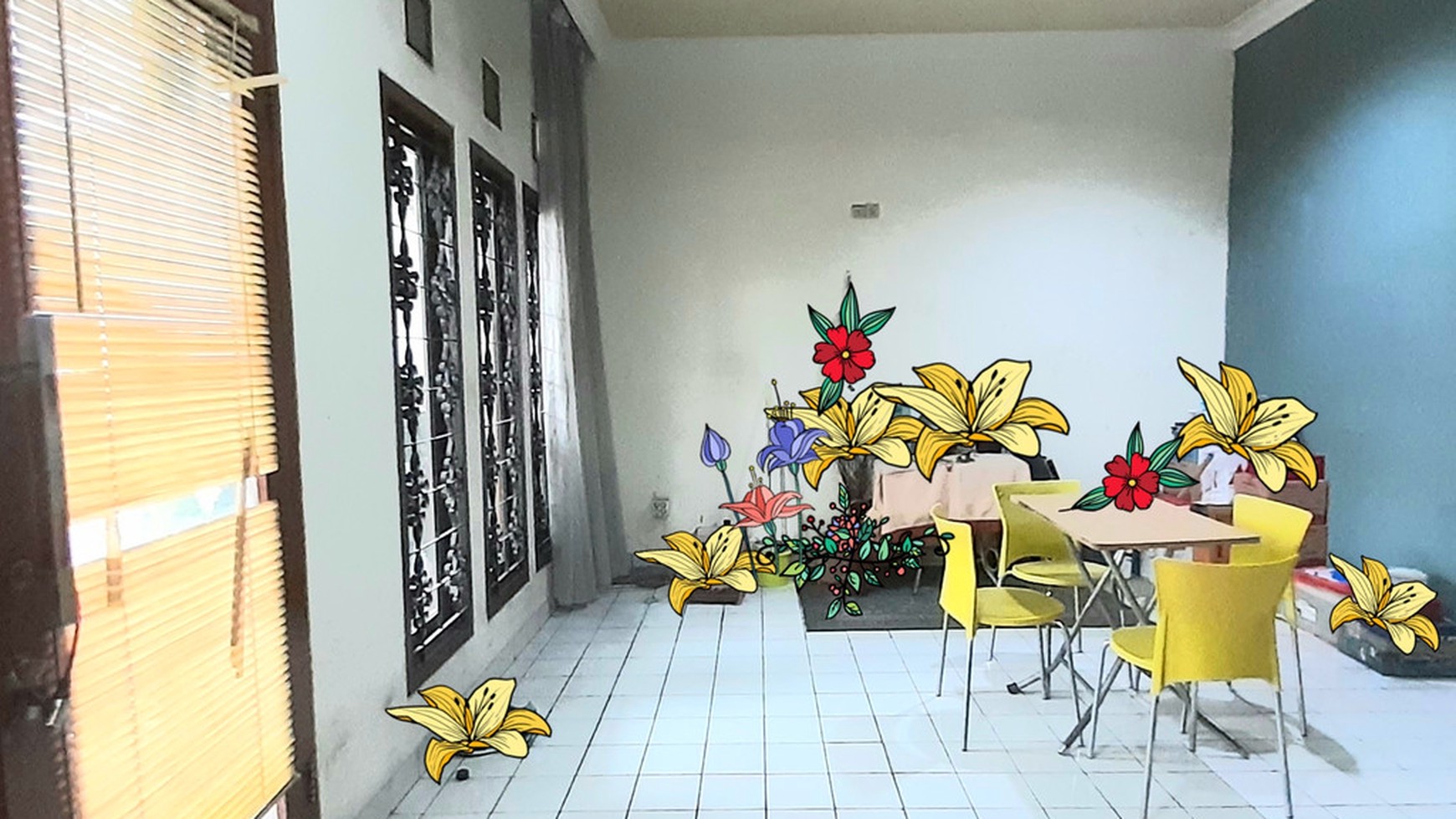 Rumah Komersial Pinggir Jalan Raya CINERE 2 Lantai luas tanah 32m Harga 75Jt/Thn nego sampai deal