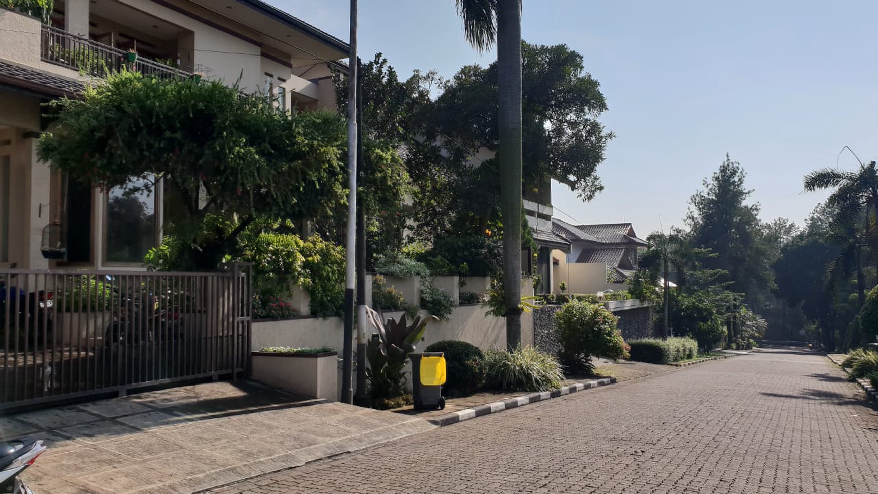 Rumah rapih & homie Villa cinere mas