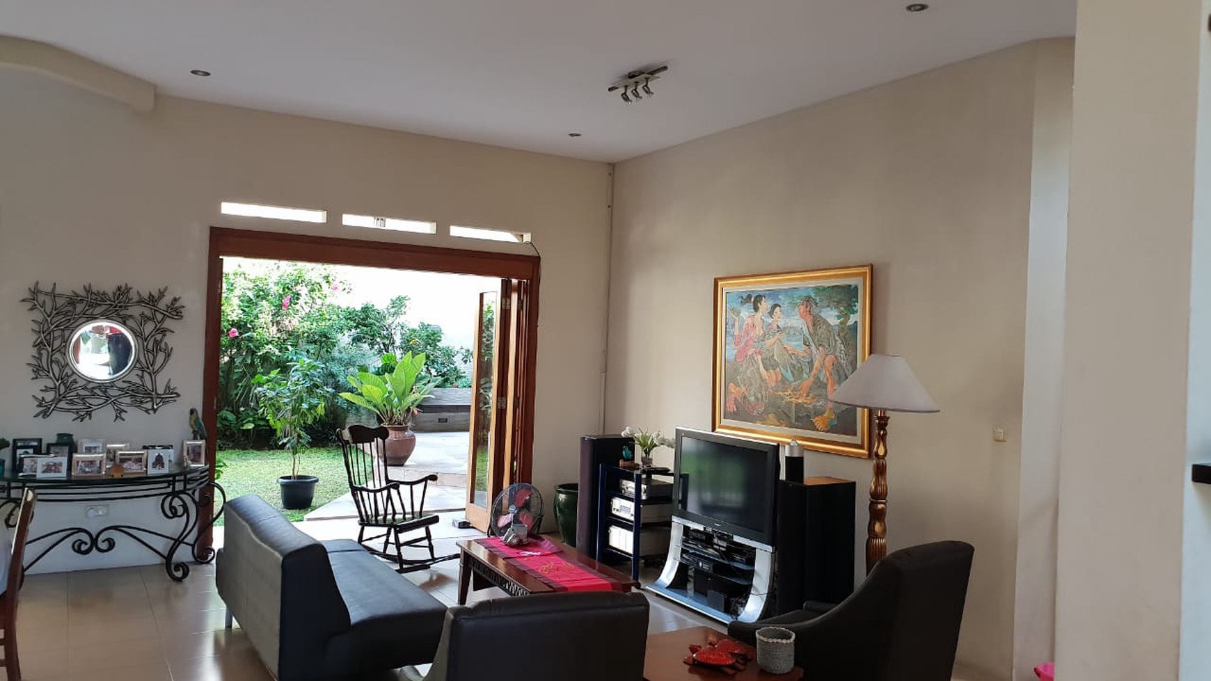 Rumah rapih & homie Villa cinere mas