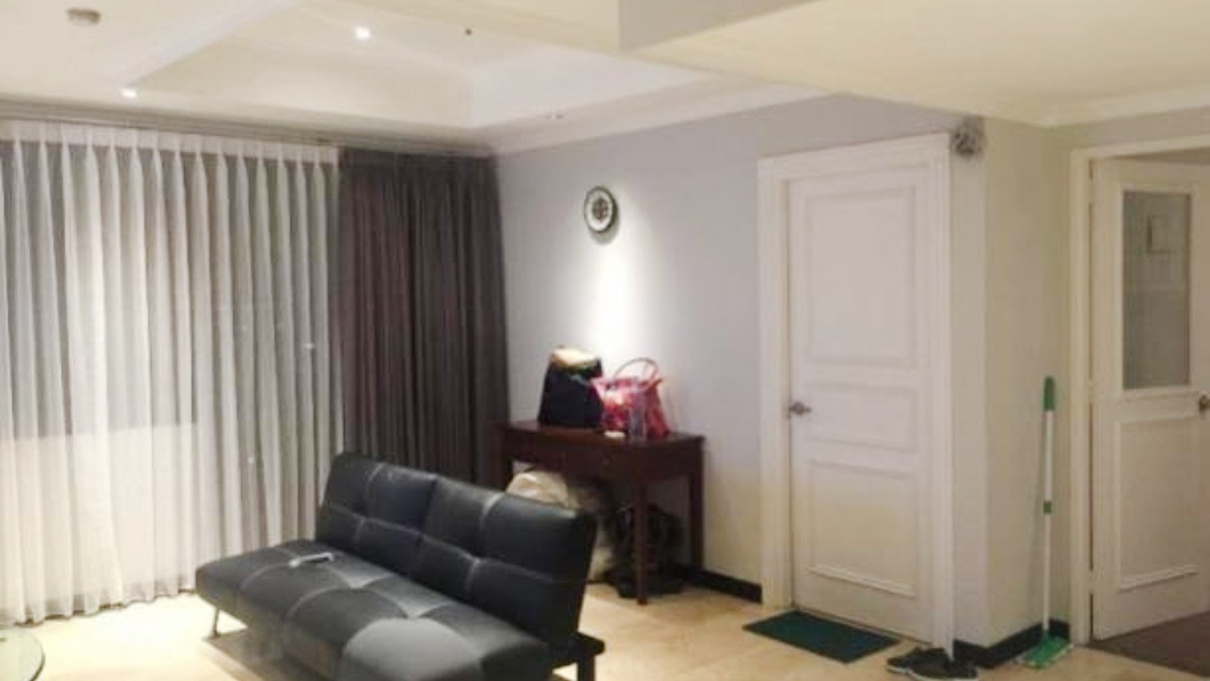 Apartment Strategis dan Siap huni di Kawasan Simprug, Jakarta Selatan