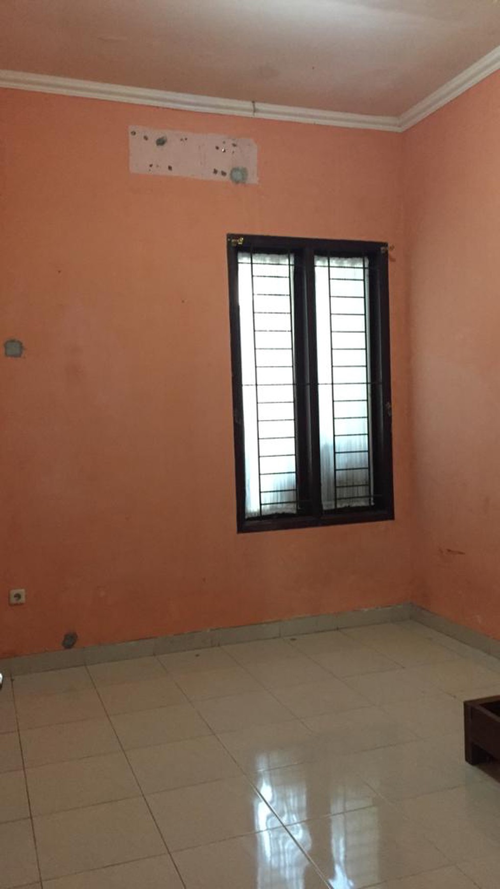 Minimalis Di Komplek Pajak Cipadu