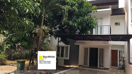 Dijual Rumah Asri & Nyaman di Town House Cinere