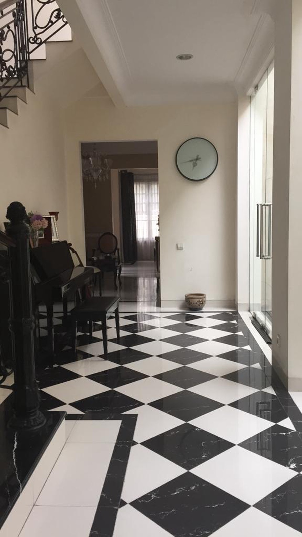 Rumah di Cempaka Putih, Tangerang Selatan