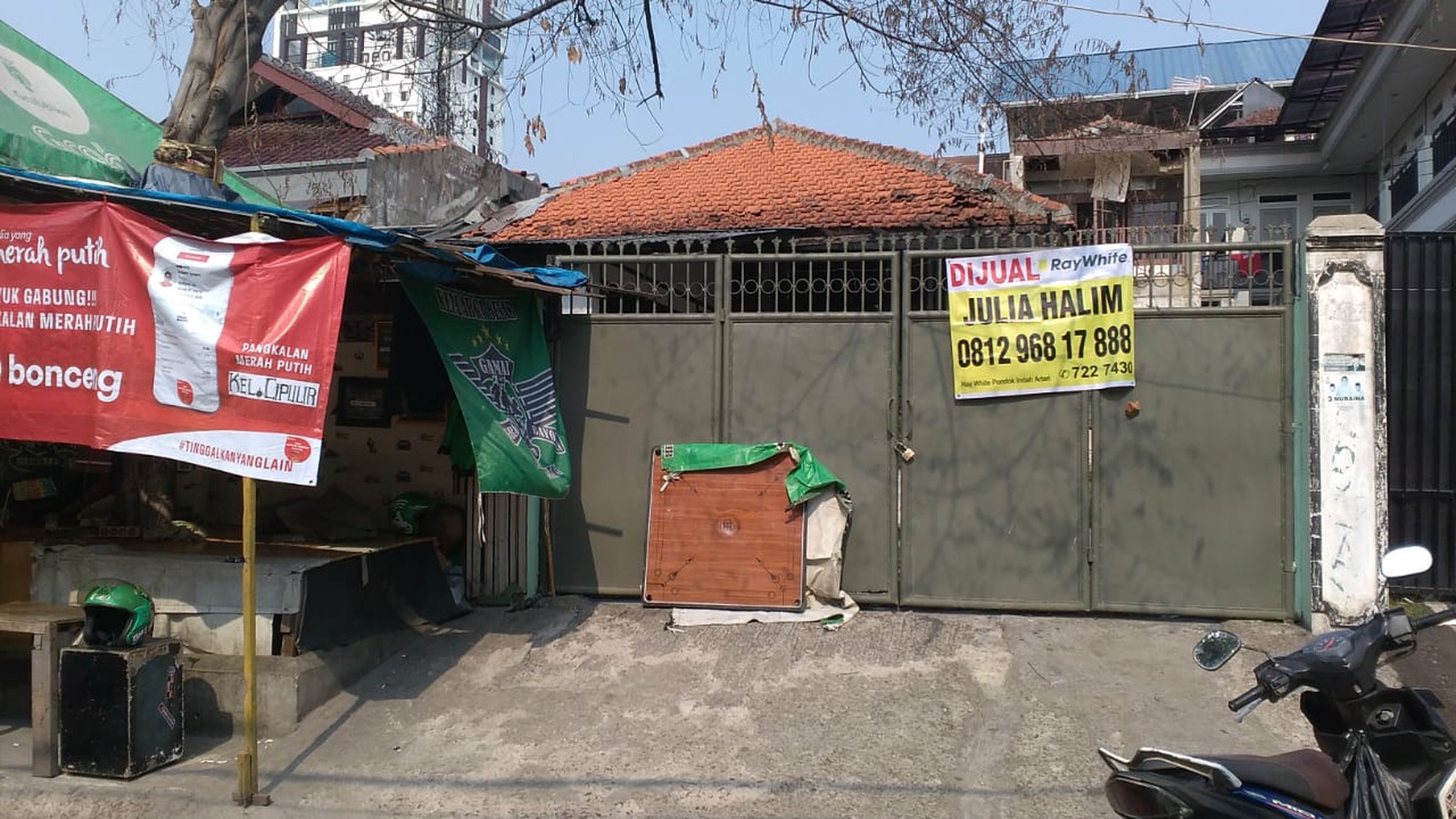 Jual Rumah Tua di Cipulir Dekat Supermarket Akses Mobil
