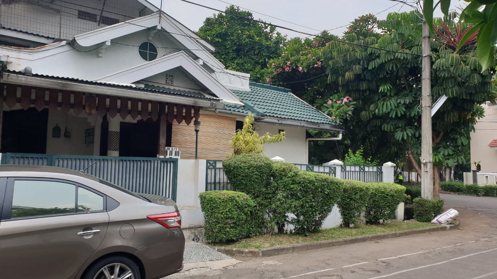 Rumah Bagus Di Kucica, Bintaro Sektor 9