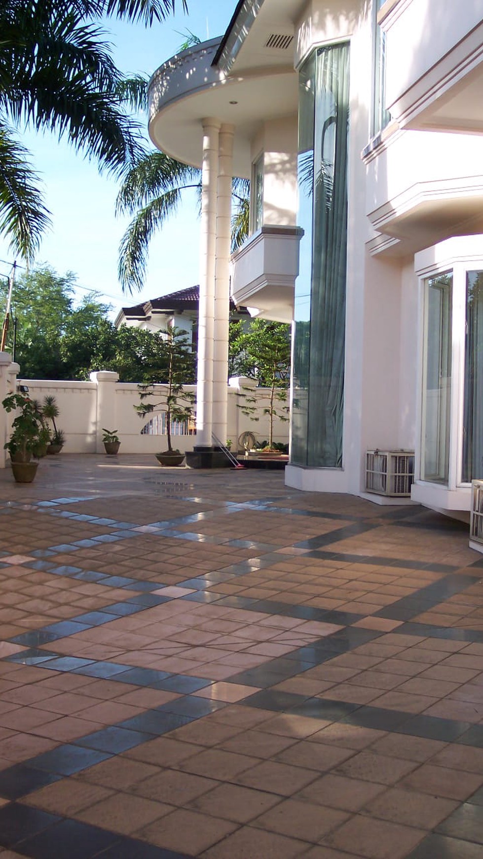 Jual Rumah di Villa Cinere Mas.. Jl Neptunus