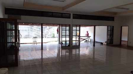 Jual Rumah Tua Jl Adhyaksa Raya Lebak Bulus