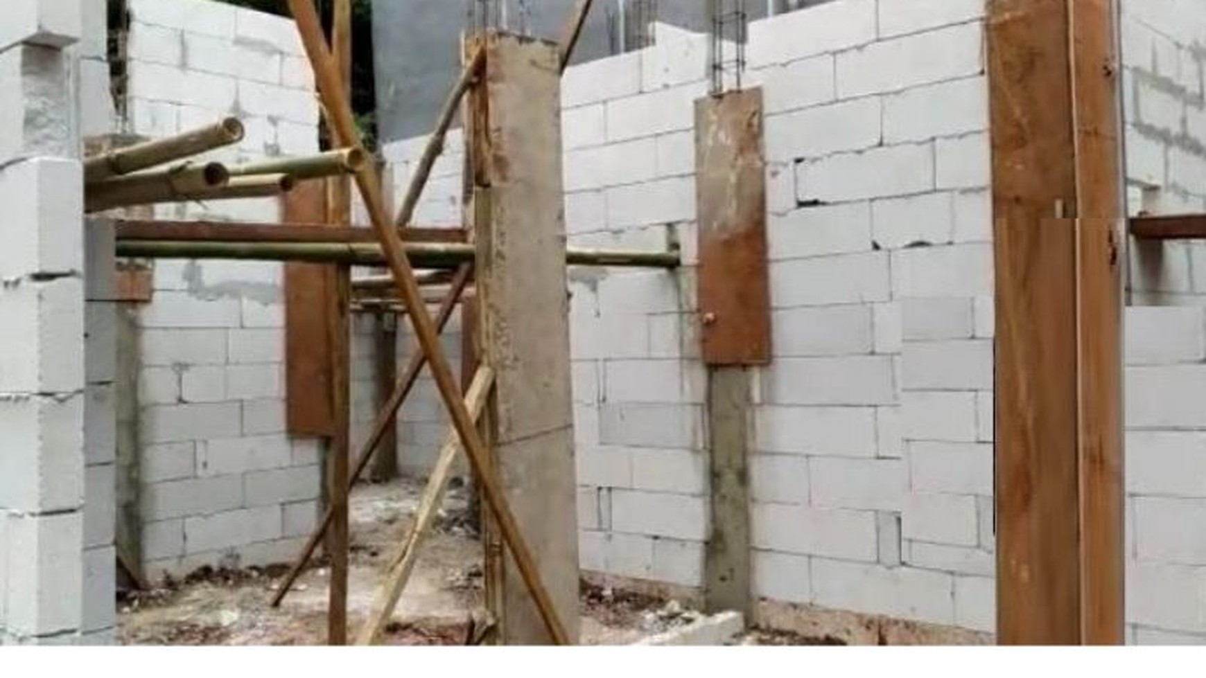 Rumah Baru Desain Menarik di Perumahan Bagus Gandul Cinere