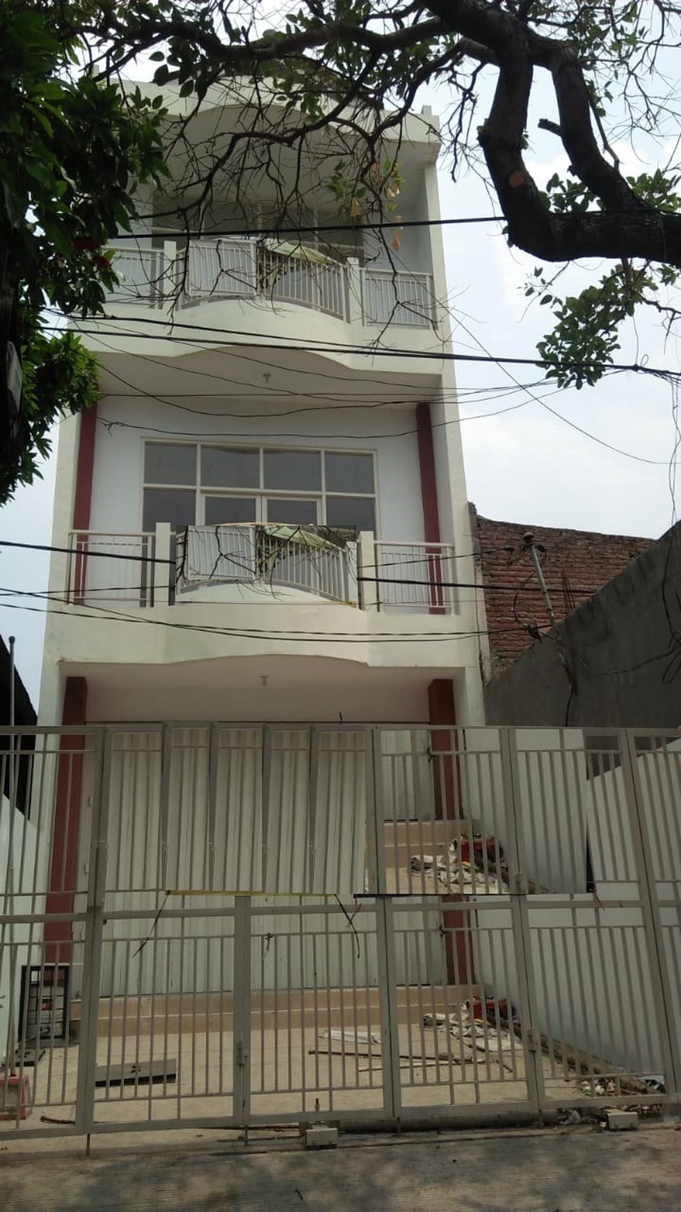 Ruko jalan marmoyo surabaya