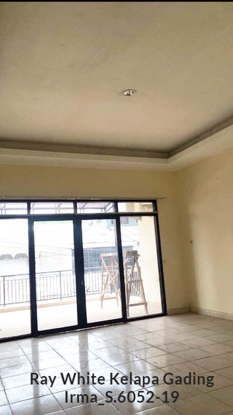 Rumah  Kelapa Molek 6x15m2