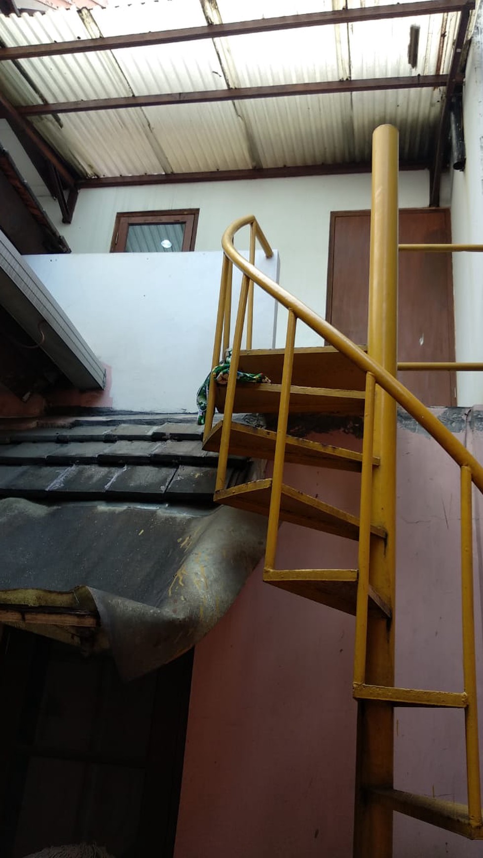 Rumah di JL. Pattaya 2 Lippo Karawaci Tangerang