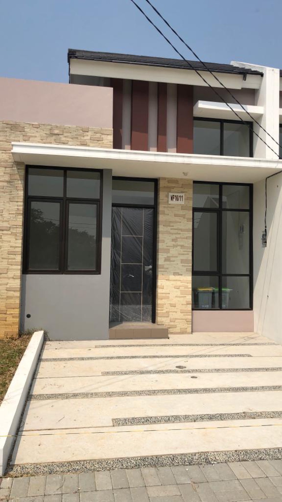 Rumah cluster Villagio East WF 16 Citra Raya Tangerang