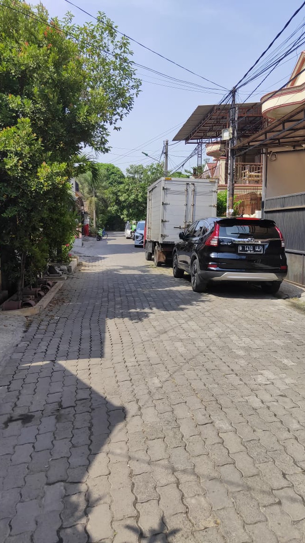 Rumah 1,5 lantai yang Asri Harga nego sampai deal di Semper Jakarta Utara