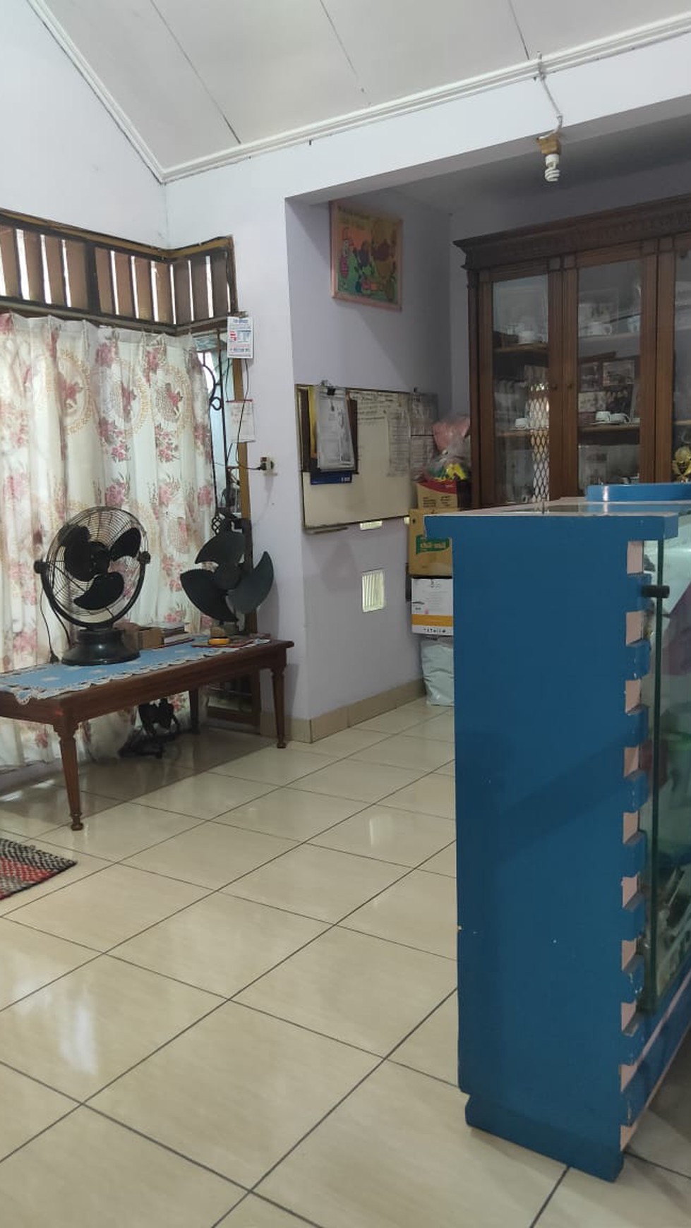 Rumah 1,5 lantai yang Asri Harga nego sampai deal di Semper Jakarta Utara