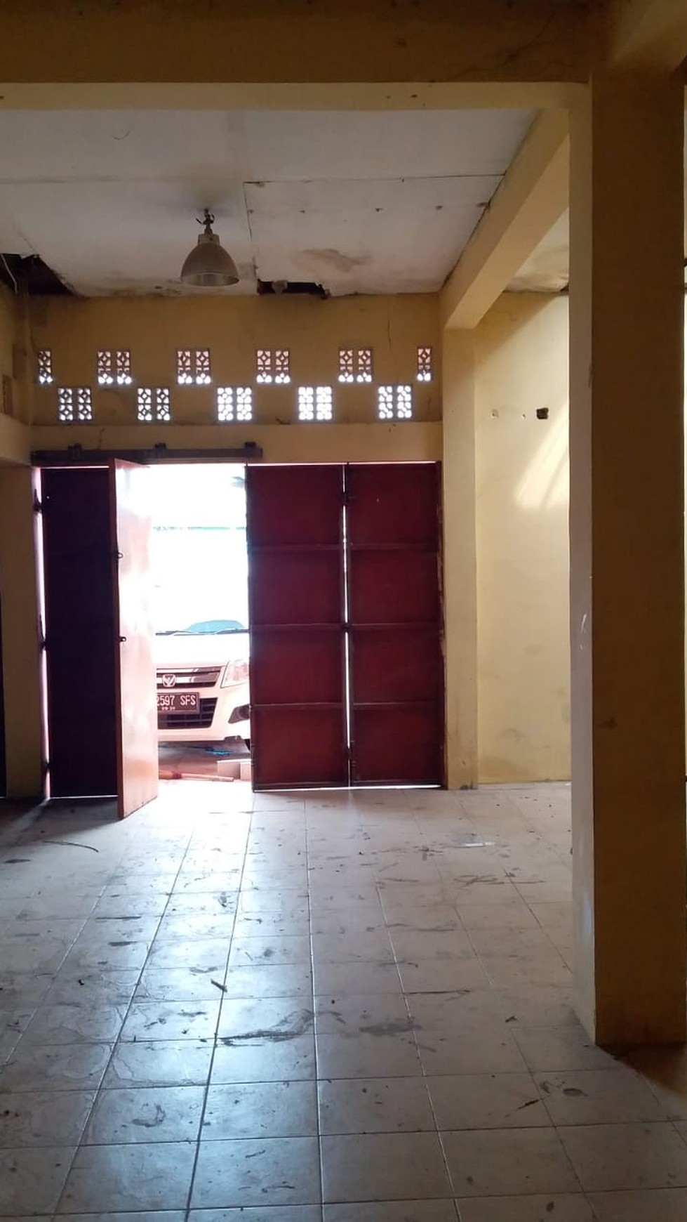 Ruko strategis,siap huni di Pondok Kacang