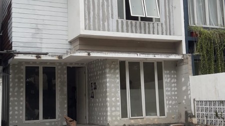 Rumah Baru,Cakep,dalam cluster di Bintaro Jaya 9